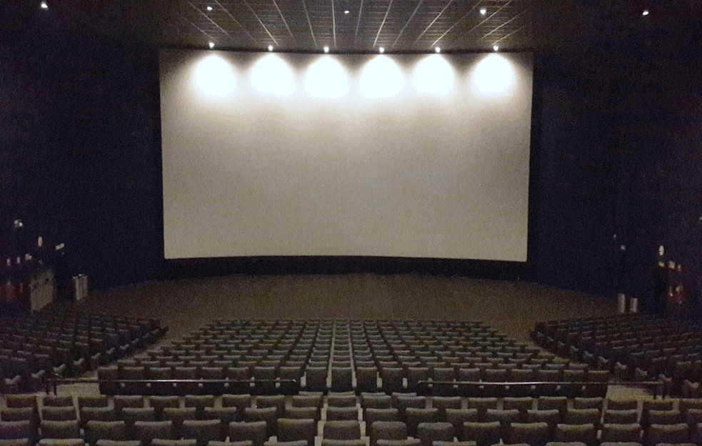 I DALJE NE RADI BIOSKOP: Uprkos najavama, bioskopske sale će ostati prazne